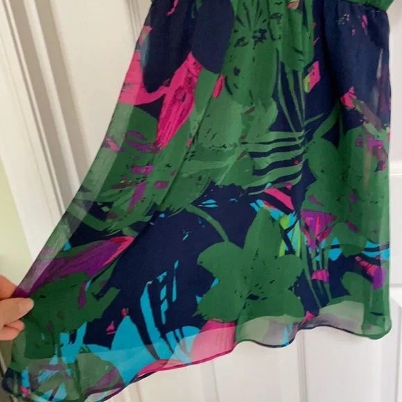 🌸 New! Express Tropical Dress - Picture 5 of 15